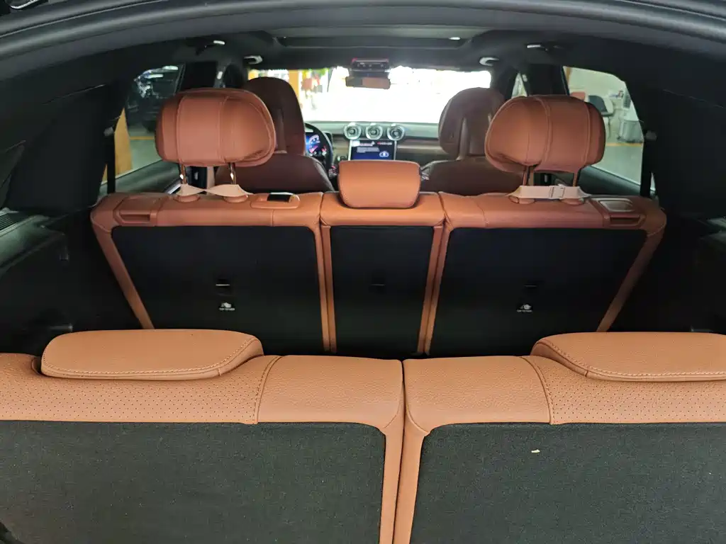 Mercedes-Benz GLC — миниатюра 8
