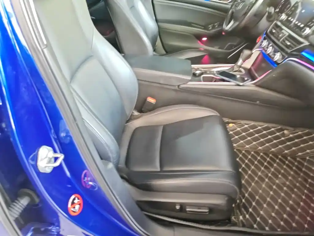 Honda Accord — миниатюра 25