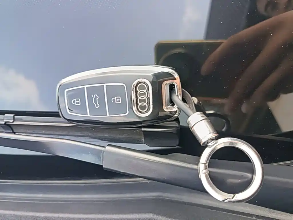 Audi A6L — миниатюра 9