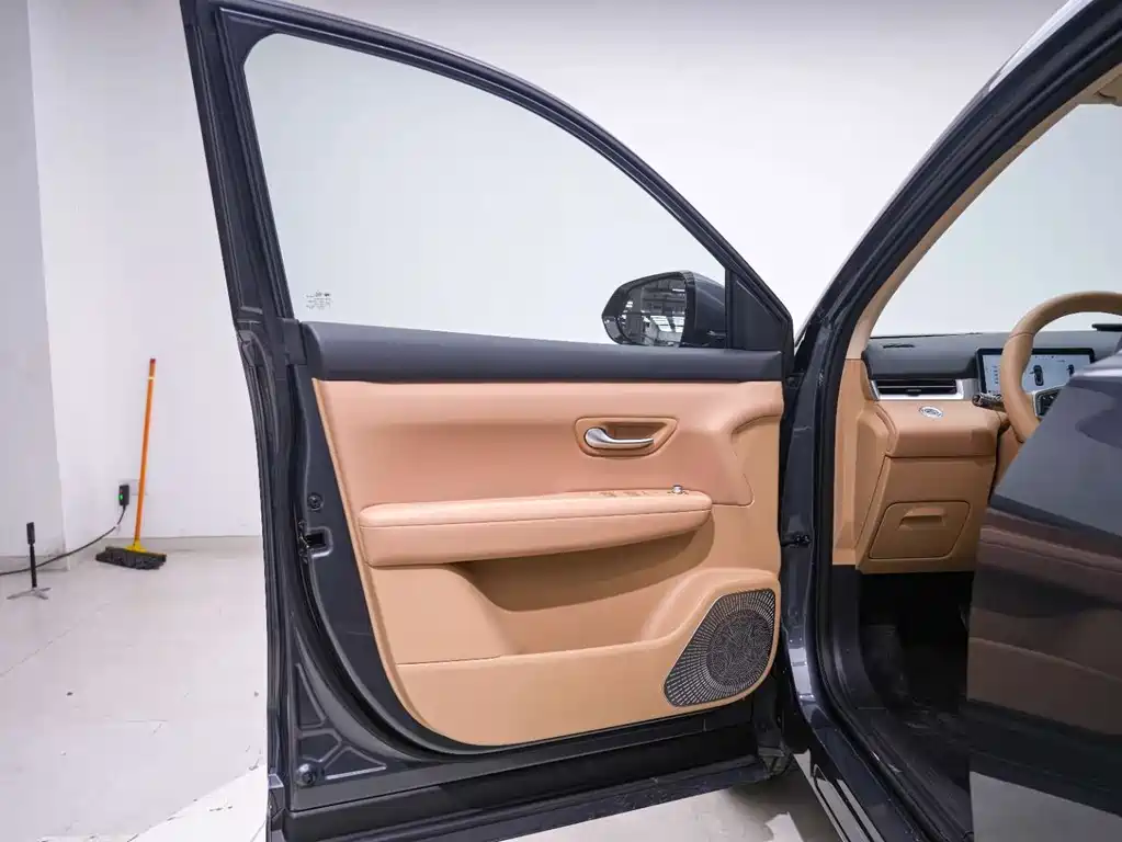 BLUE ELECTRIC BLUE ELECTRIC E5 PLUS