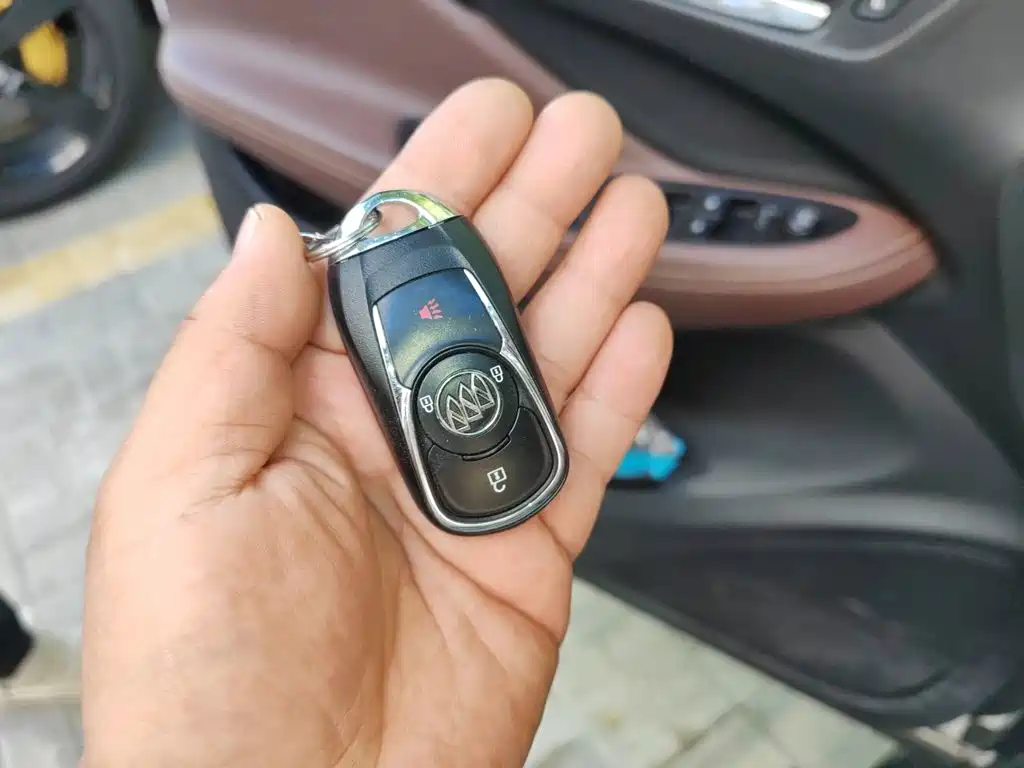 Buick Envision Plus — миниатюра 9
