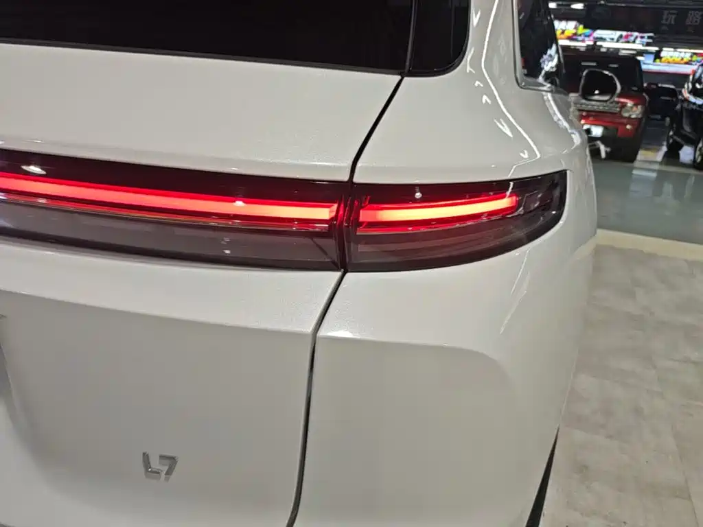 Li Auto Li L7 — миниатюра 8