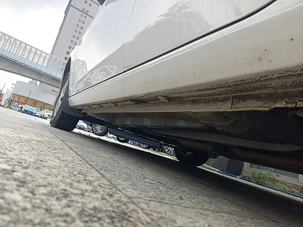 Chevrolet Sail — миниатюра 22