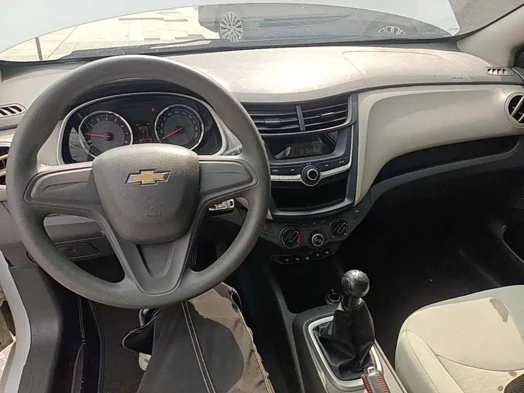 Chevrolet Sail — миниатюра 10