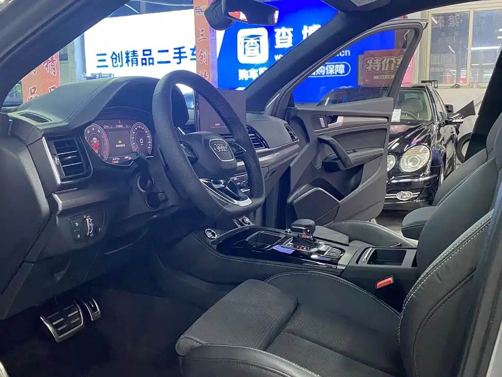 Audi Q5L — миниатюра 9