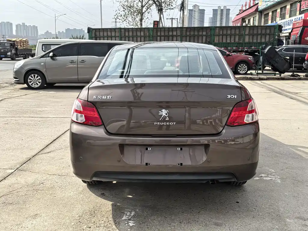 Peugeot 301 — миниатюра 5