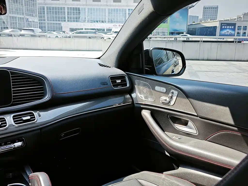 Mercedes-Benz GLE Coupe AMG — миниатюра 15