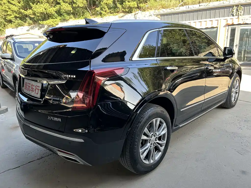 Cadillac XT5 — миниатюра 7