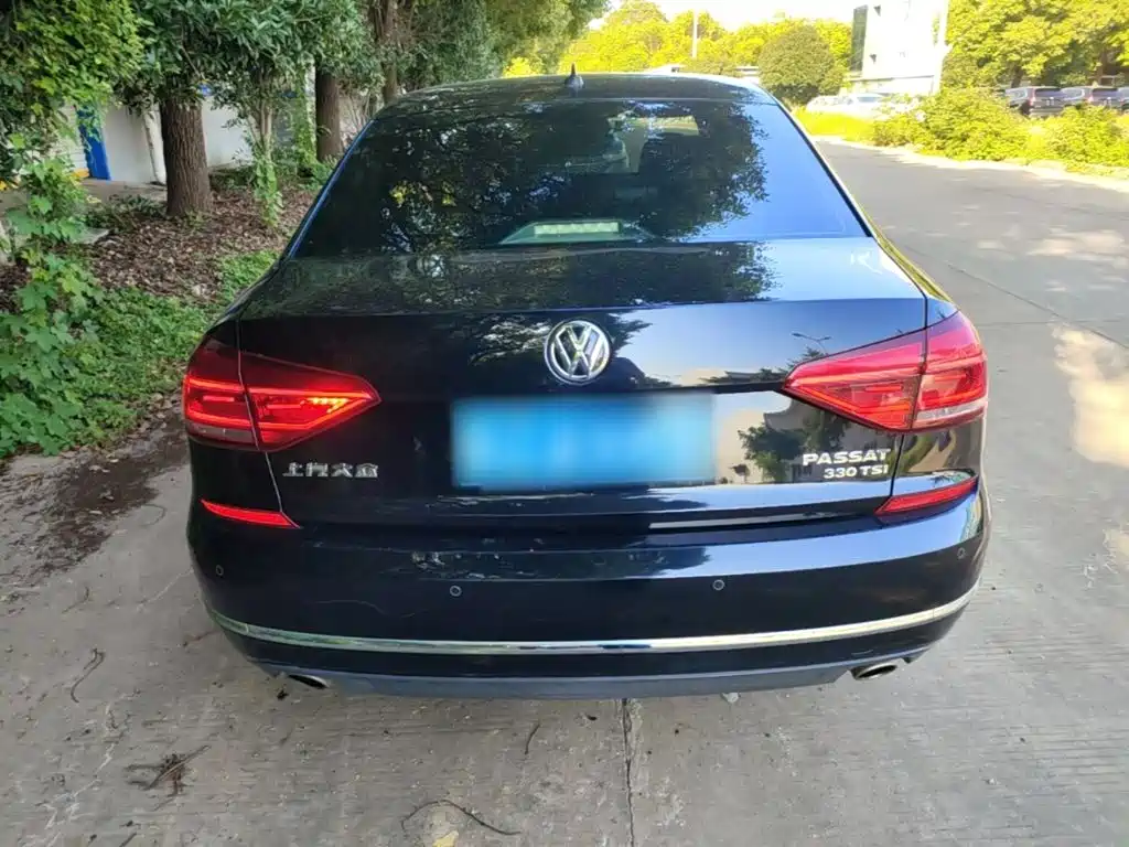 Volkswagen Passat — миниатюра 6