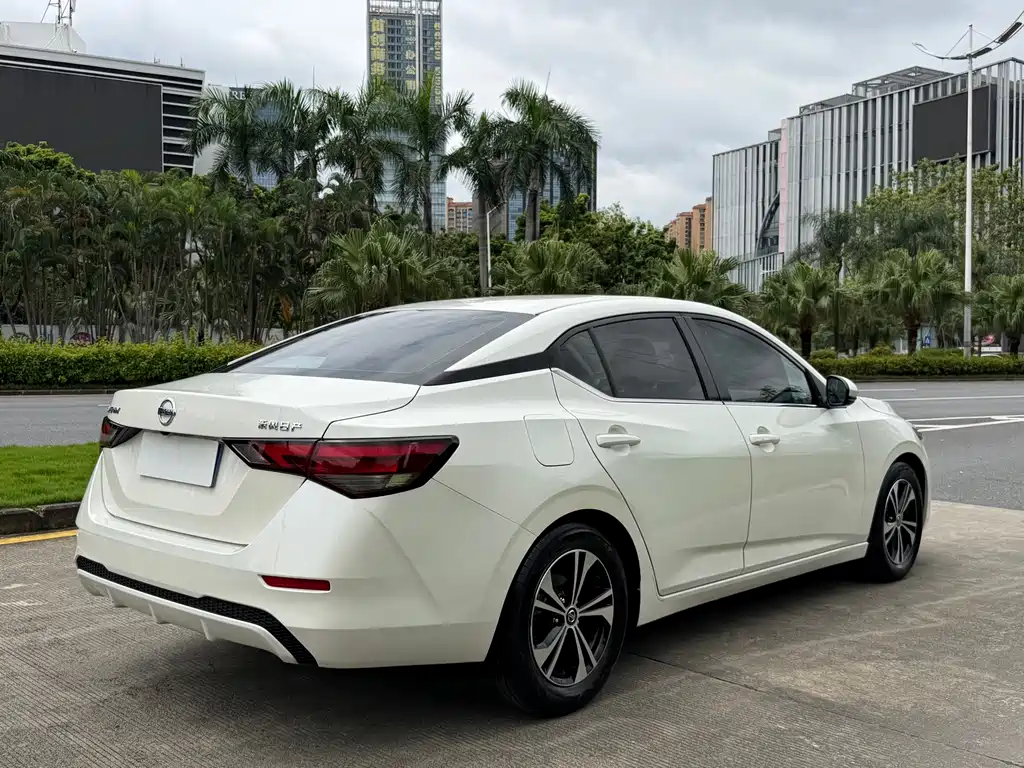 Nissan Sylphy — миниатюра 4