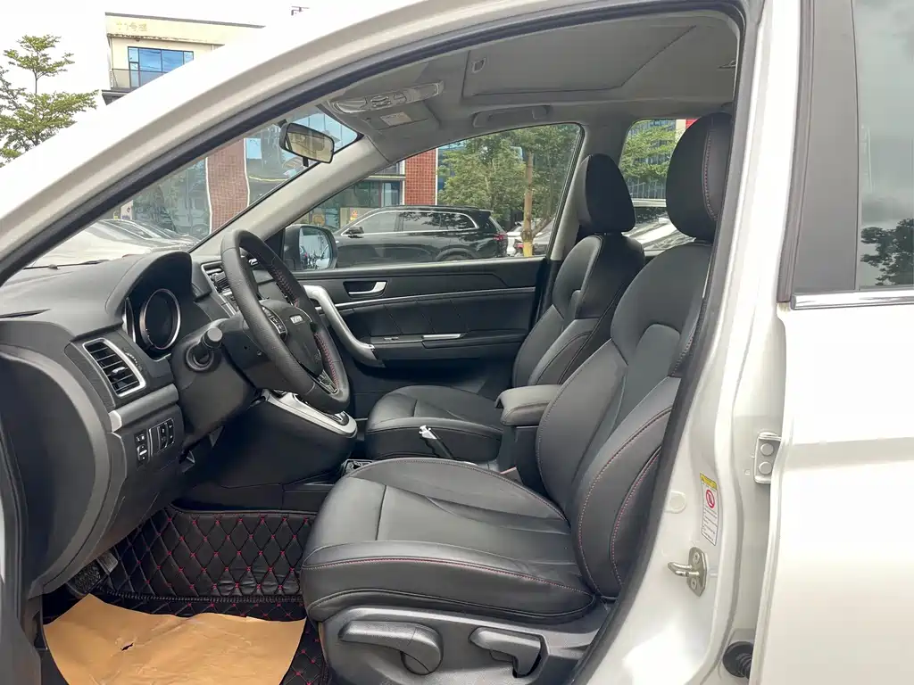 Haval M6 — миниатюра 8