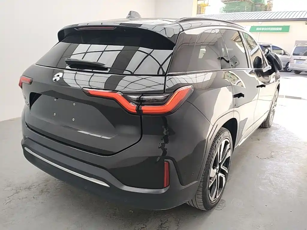 NIO ES6 — миниатюра 7