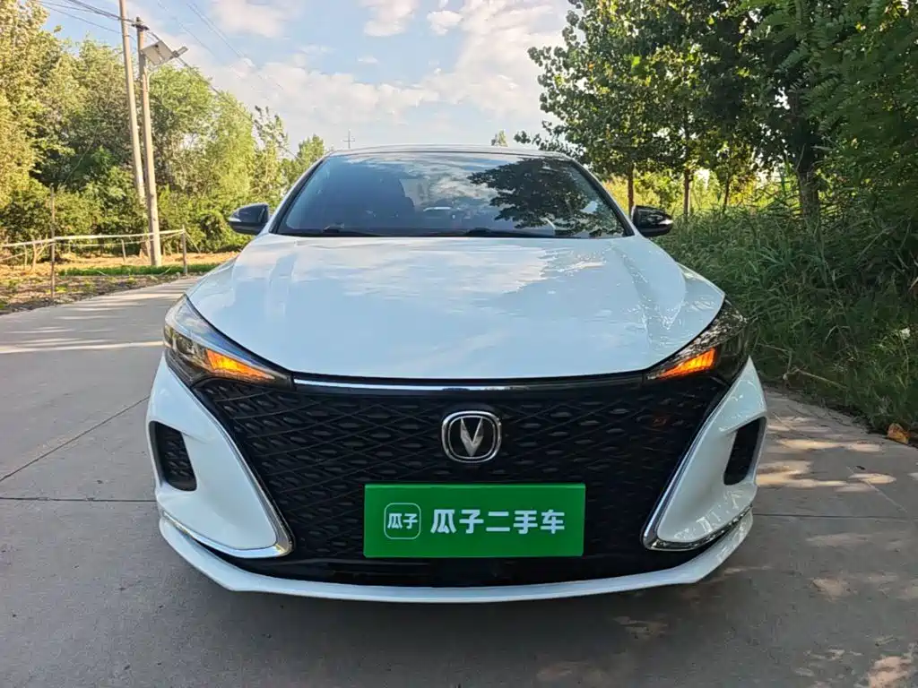 Changan Eado — миниатюра 3