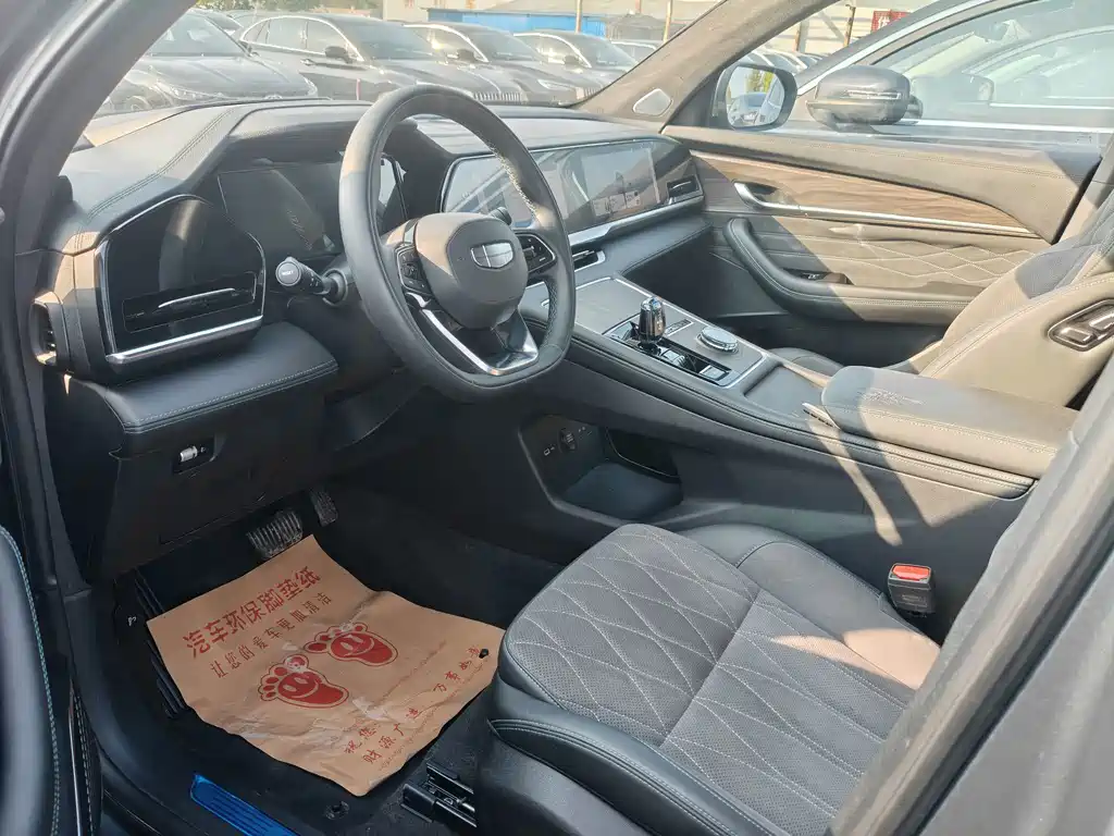 Geely Xingyue L — миниатюра 5