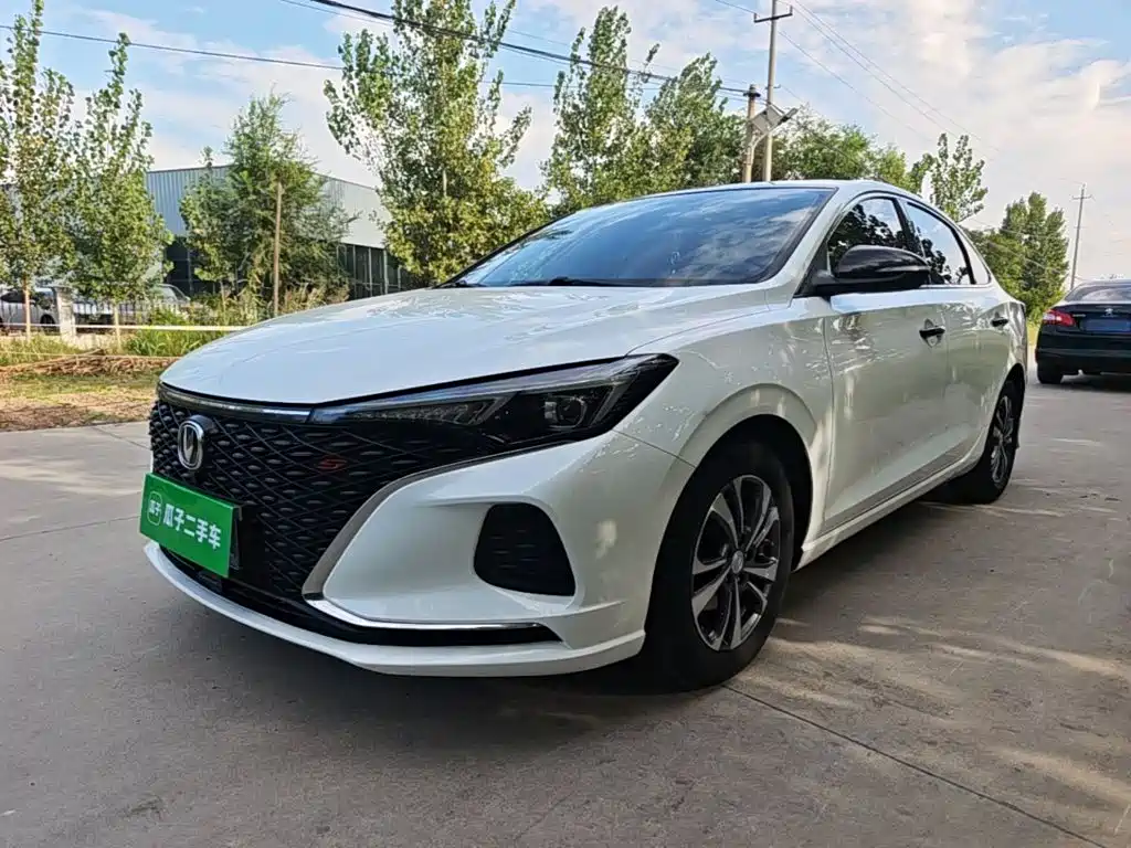 Changan Eado — миниатюра 2