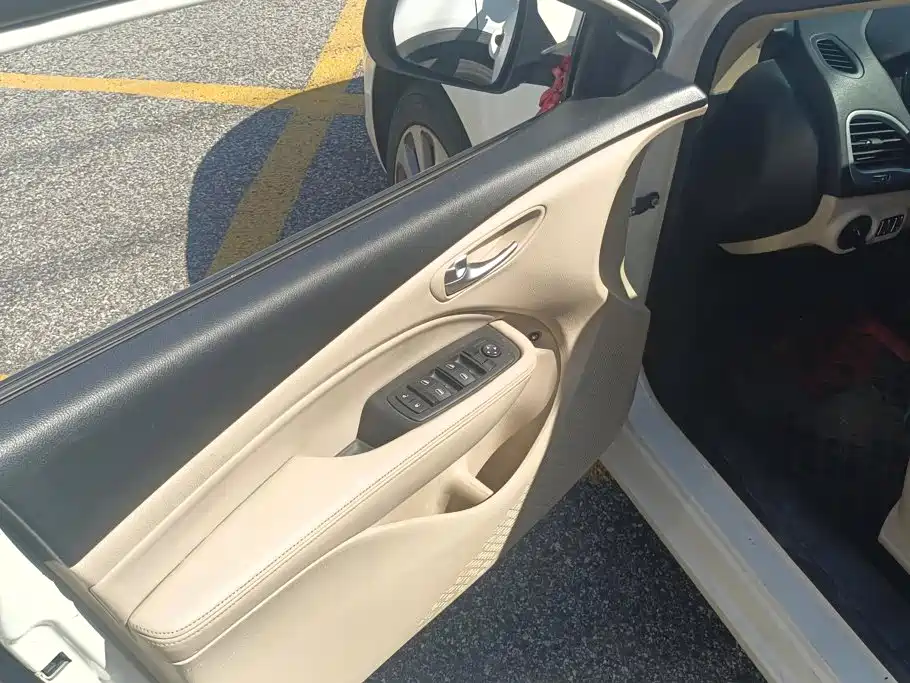 Fiat Viaggio — миниатюра 7