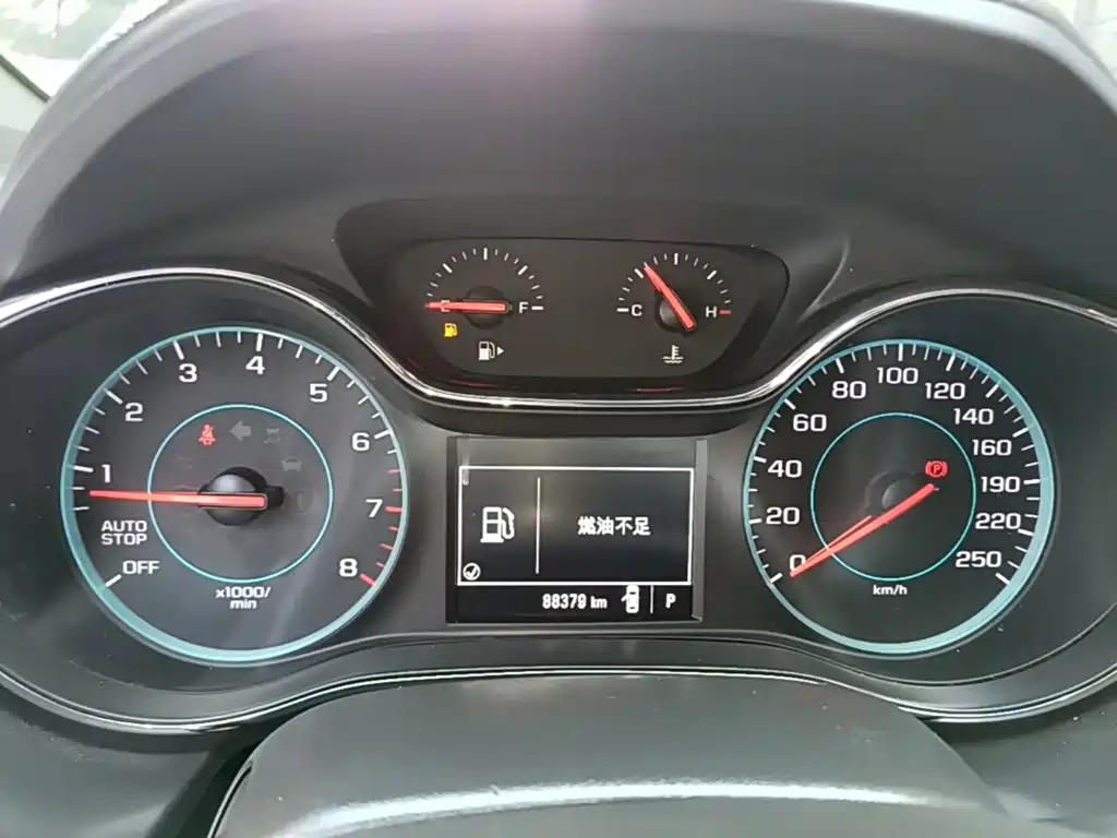 Chevrolet Cruze — миниатюра 12