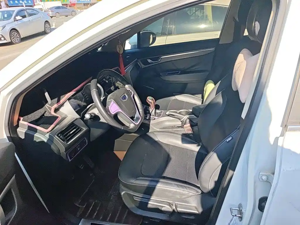 Geely Emgrand GS — миниатюра 8