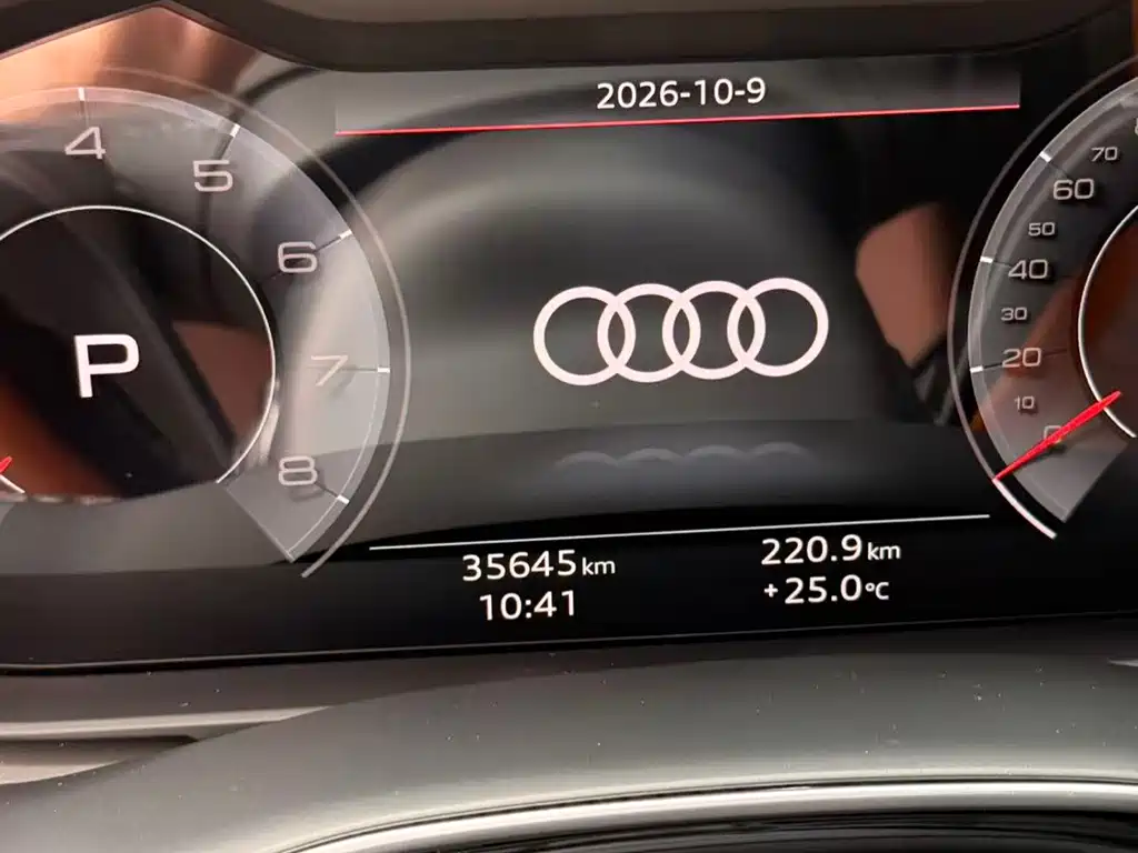 Audi Q7 — миниатюра 7