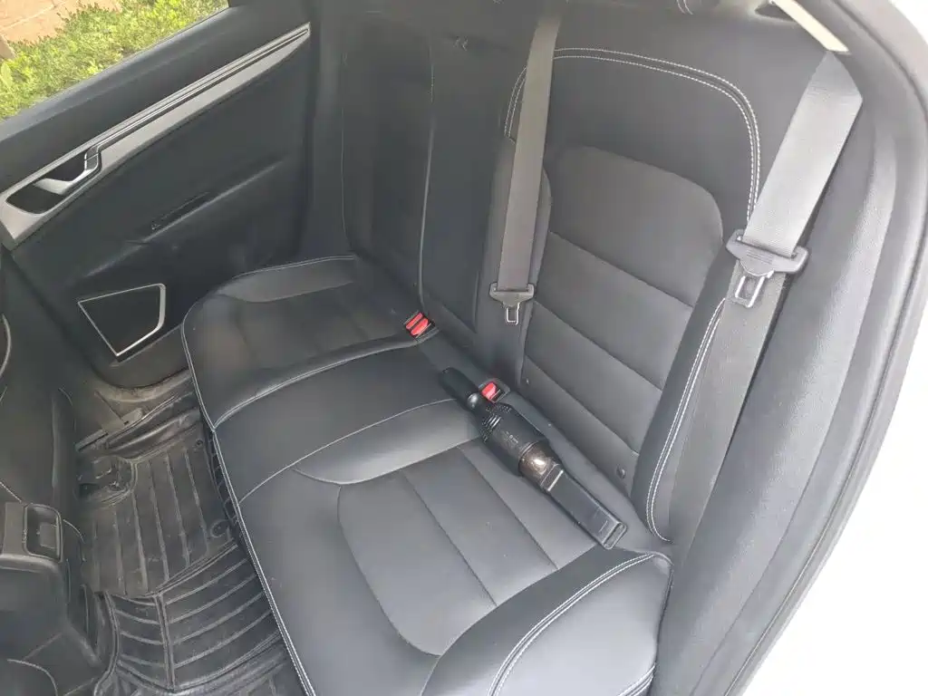 Geely Emgrand GS — миниатюра 18