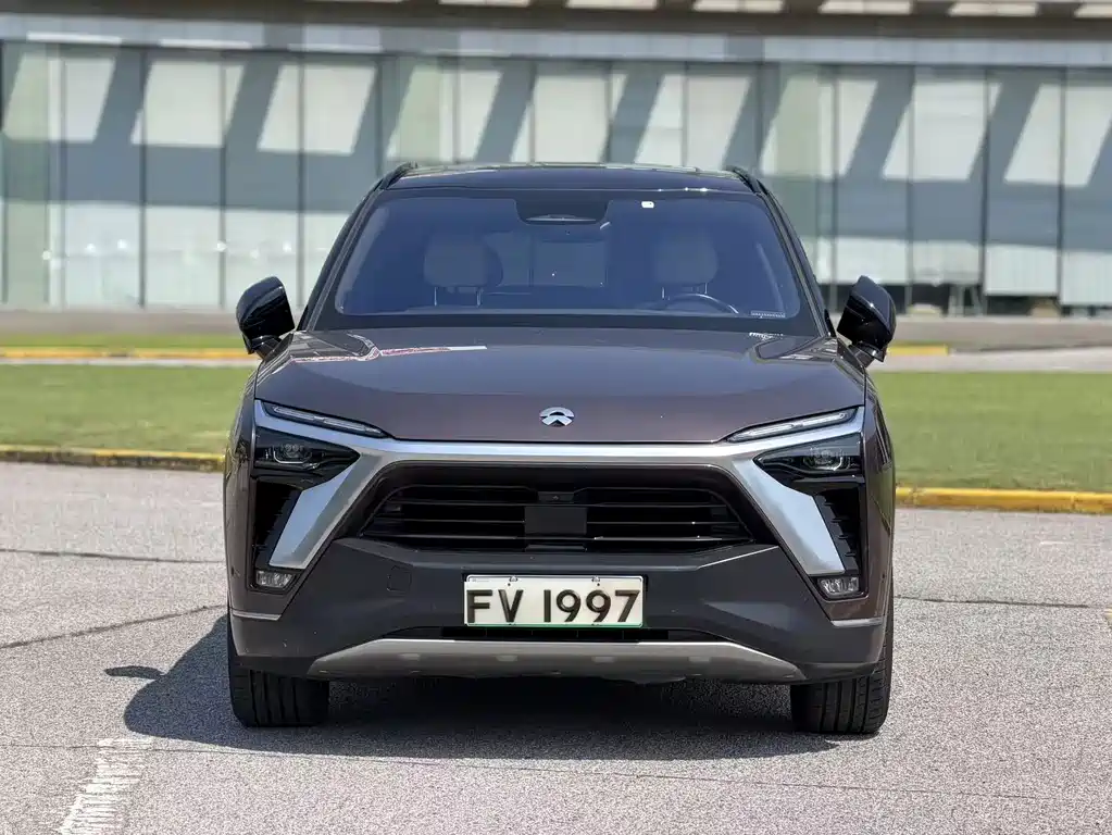 NIO ES8 — миниатюра 2