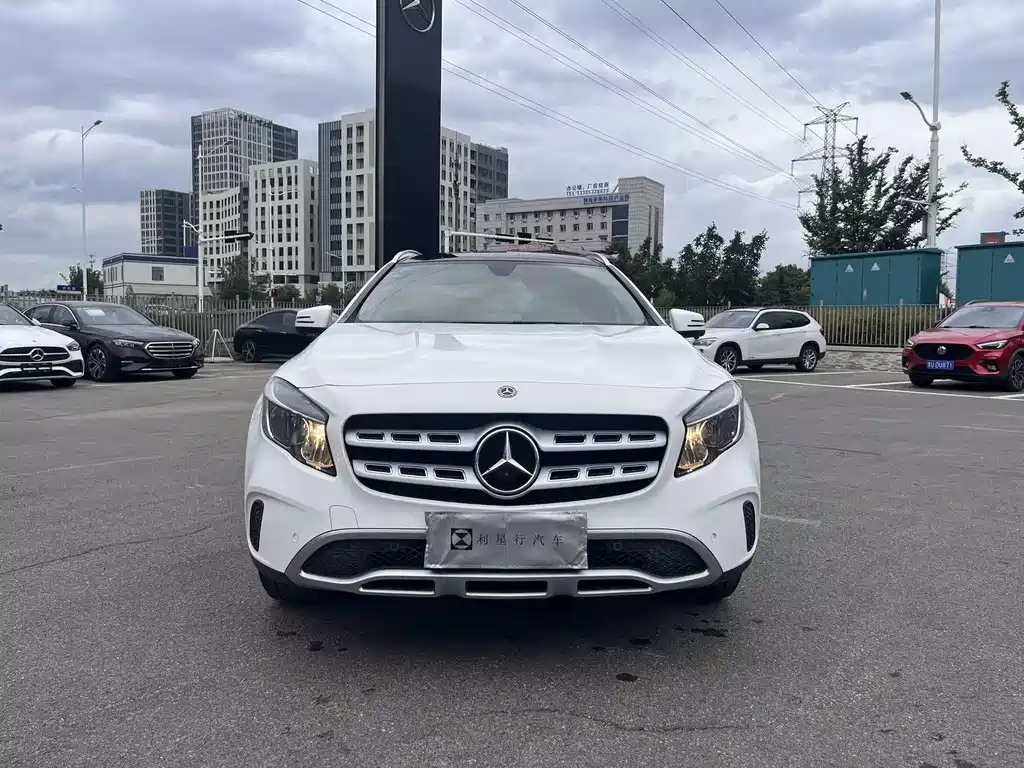 Mercedes-Benz GLA 2018 GLA 200
