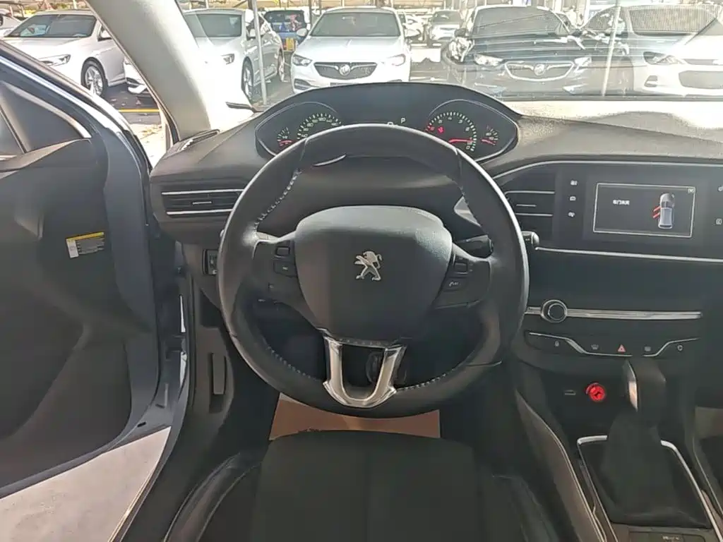 Peugeot 308S — миниатюра 11
