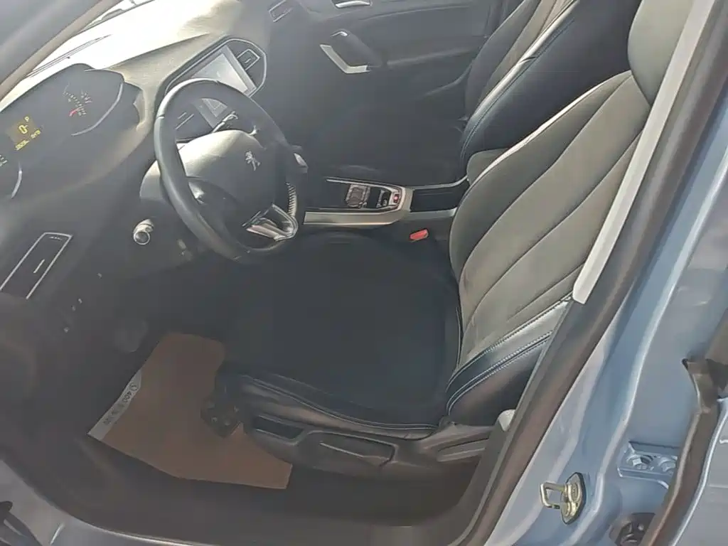 Peugeot 308S — миниатюра 15