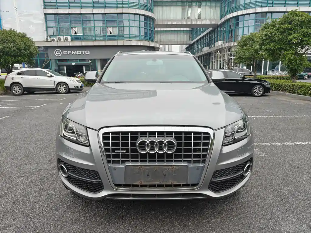 Audi Q5 (Import) — миниатюра 4