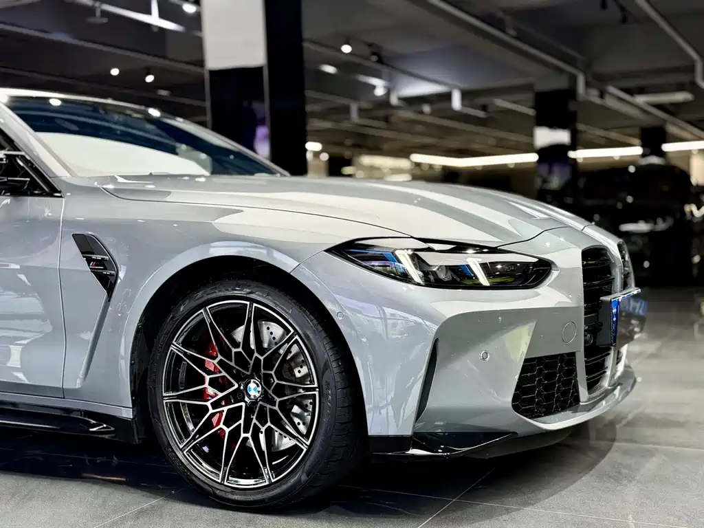 BMW M4 — миниатюра 4