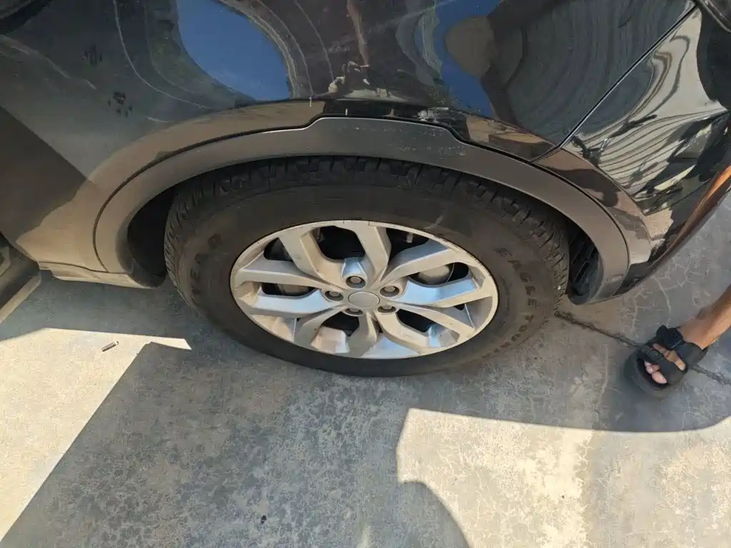 Land Rover Discovery — миниатюра 24