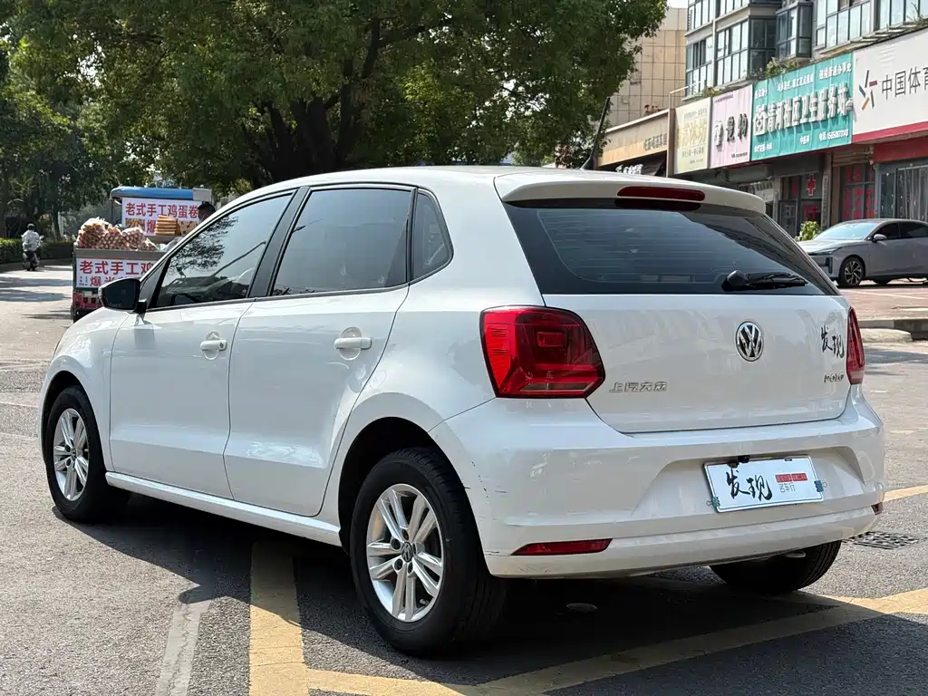 Volkswagen Polo — миниатюра 12