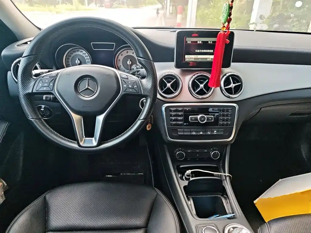 Mercedes-Benz GLA — миниатюра 5
