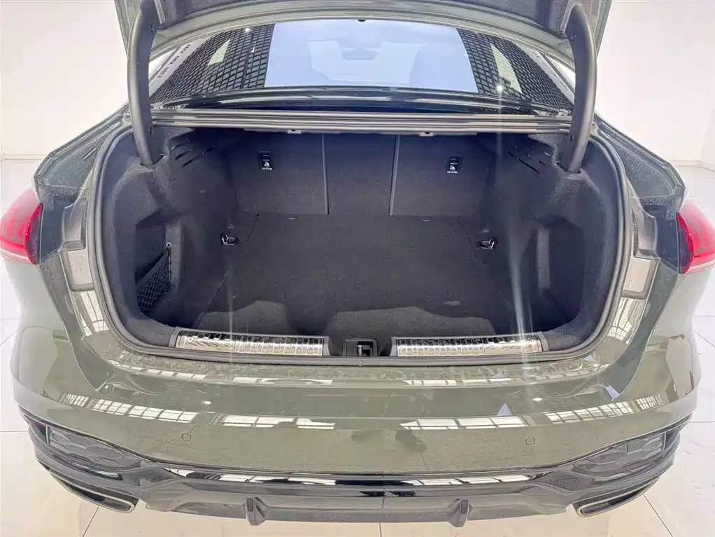 Audi A5L 2026 2.0T Sport quattro