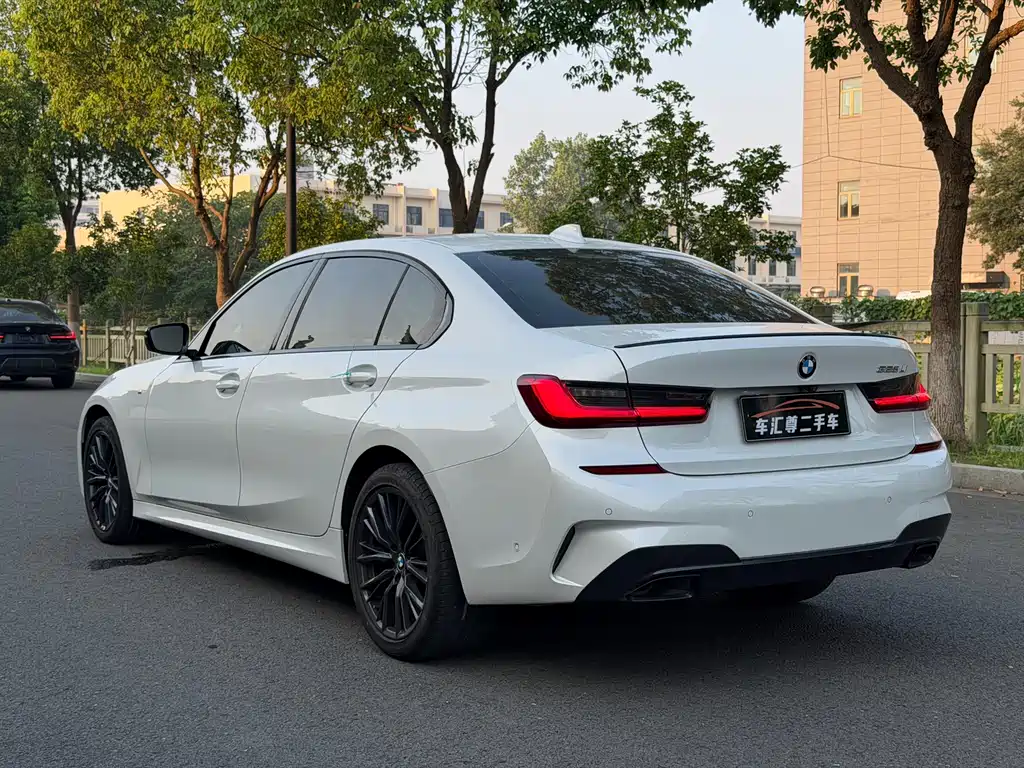 BMW 3 Series — миниатюра 7