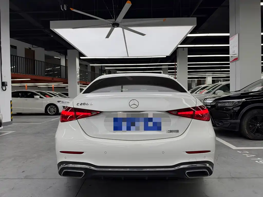 Mercedes-Benz C-Class — миниатюра 19