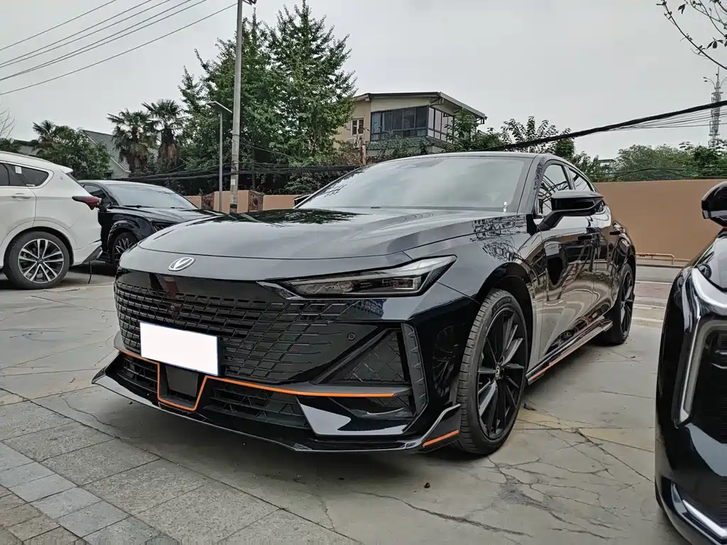 Changan UNI-V