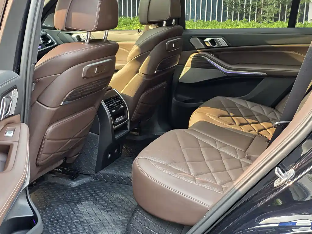 BMW X5 — миниатюра 6