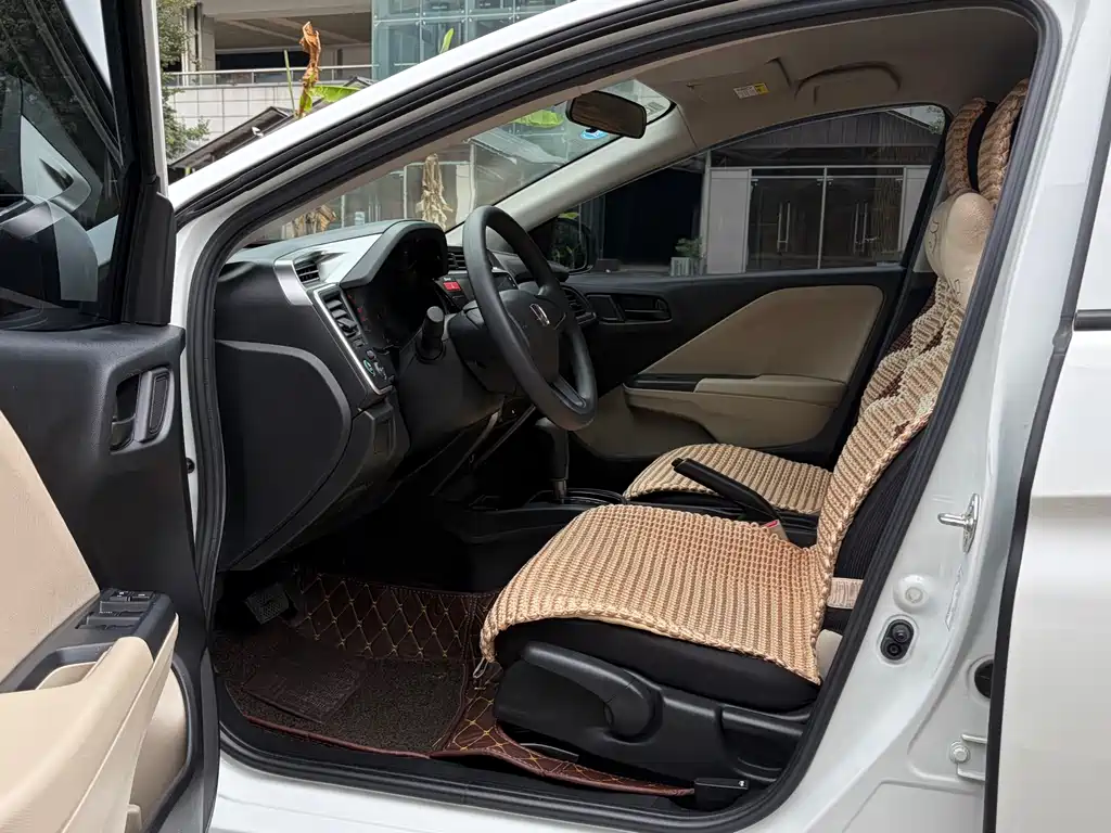 Honda City — миниатюра 8