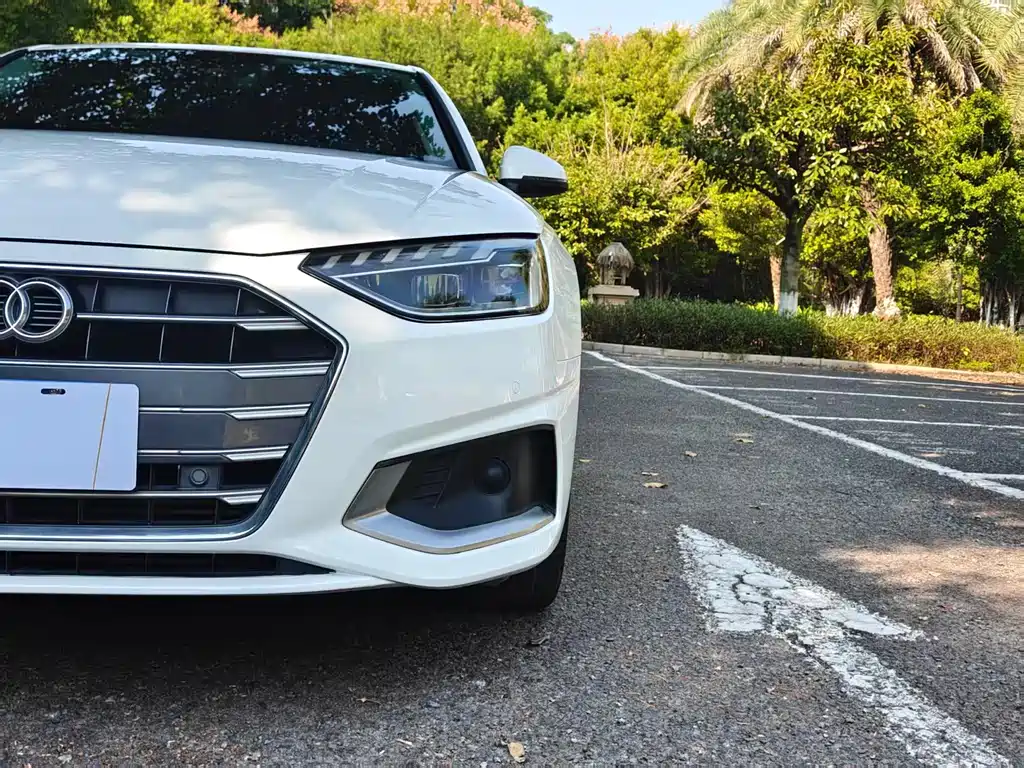 Audi A4L — миниатюра 10