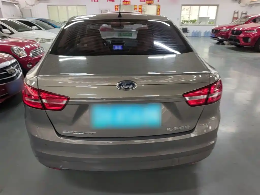 Ford Escort — миниатюра 6