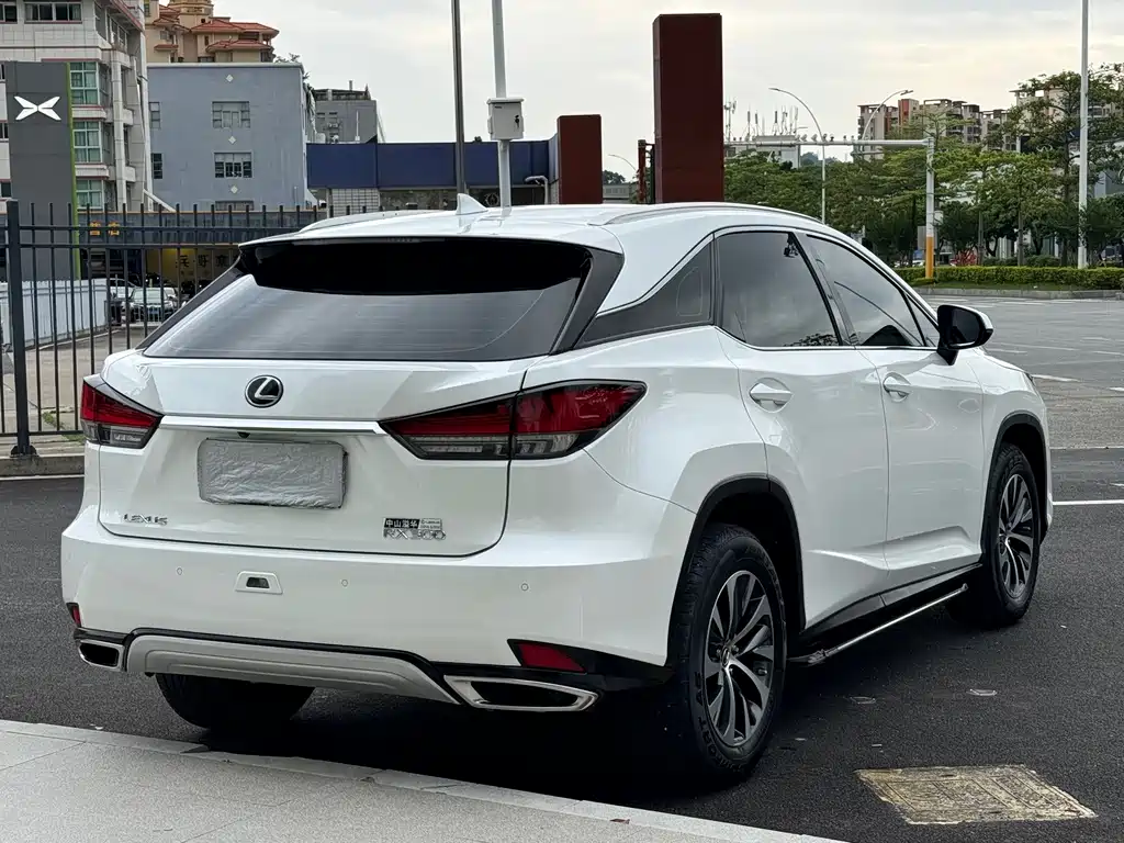 Lexus RX — миниатюра 22