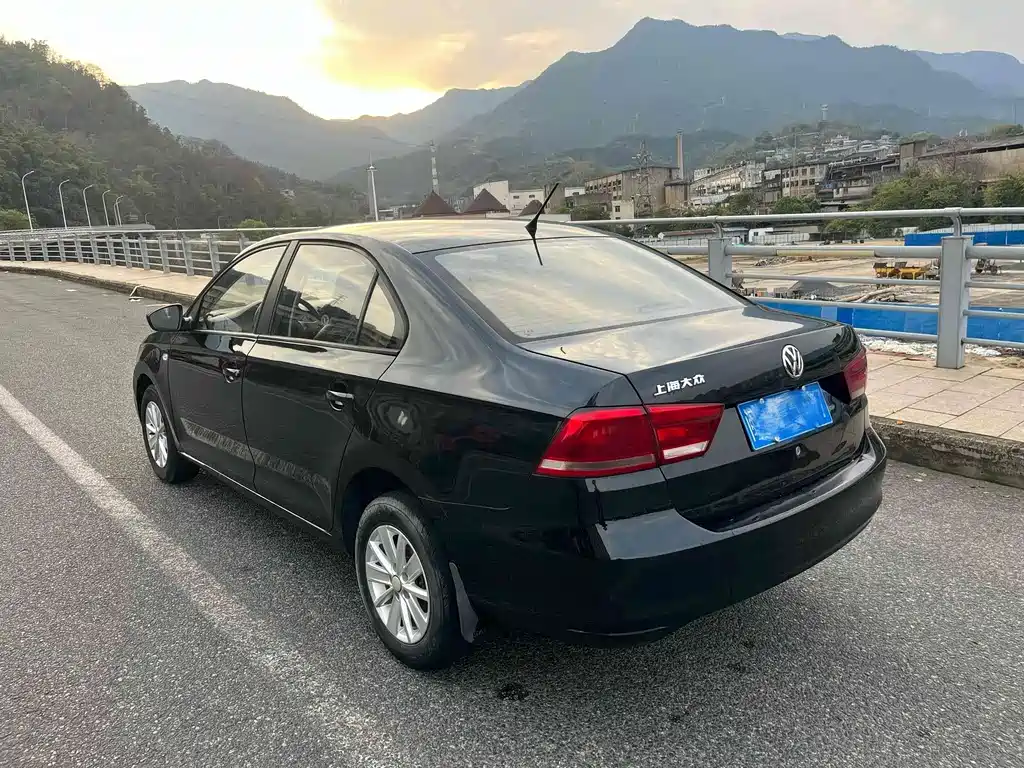 Volkswagen Santana 2015 1.6L MT