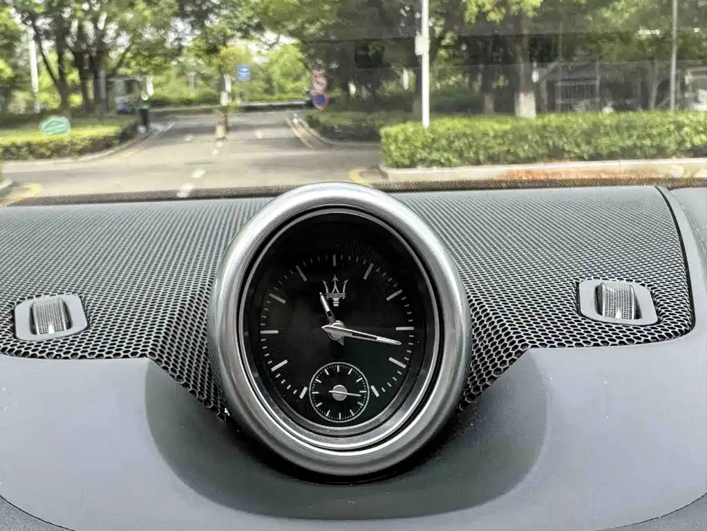 Maserati Levante — миниатюра 9