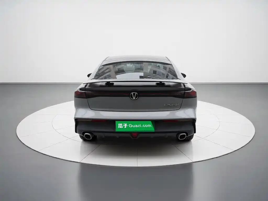 Changan UNI-V — миниатюра 3