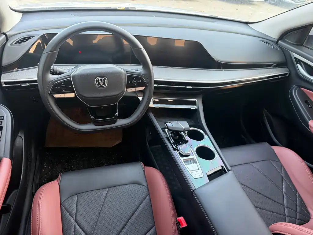 Changan Eado — миниатюра 6