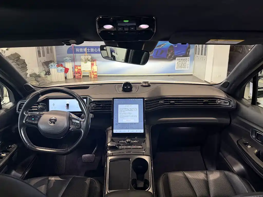 NIO ES8 — миниатюра 6
