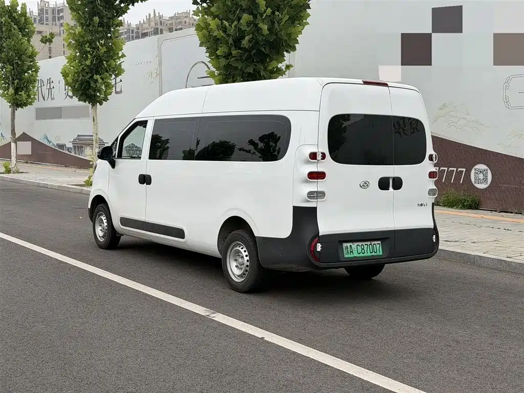 Maxus V1 2025 V1+ (62kWh)