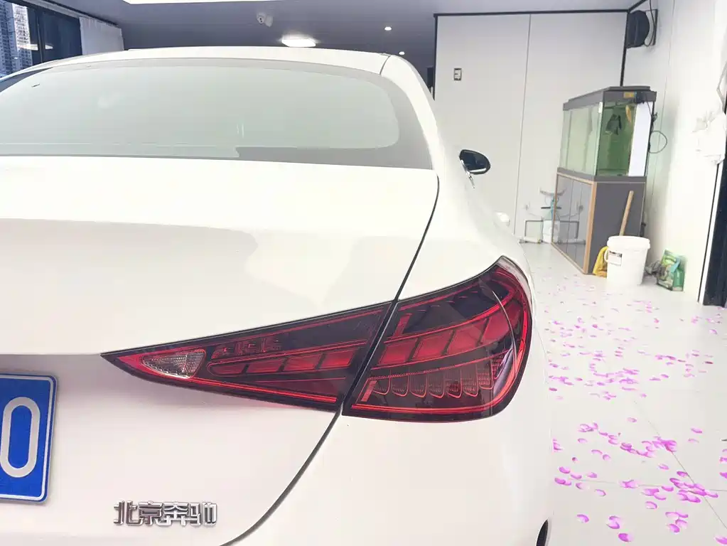 Mercedes-Benz C-Class — миниатюра 4
