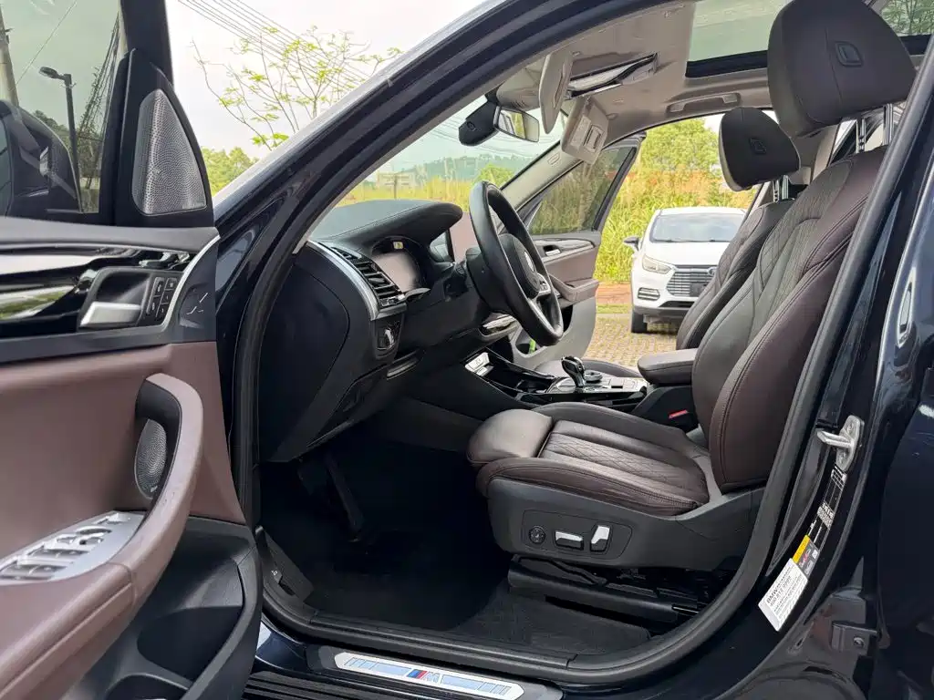 BMW iX3 2022 Lead